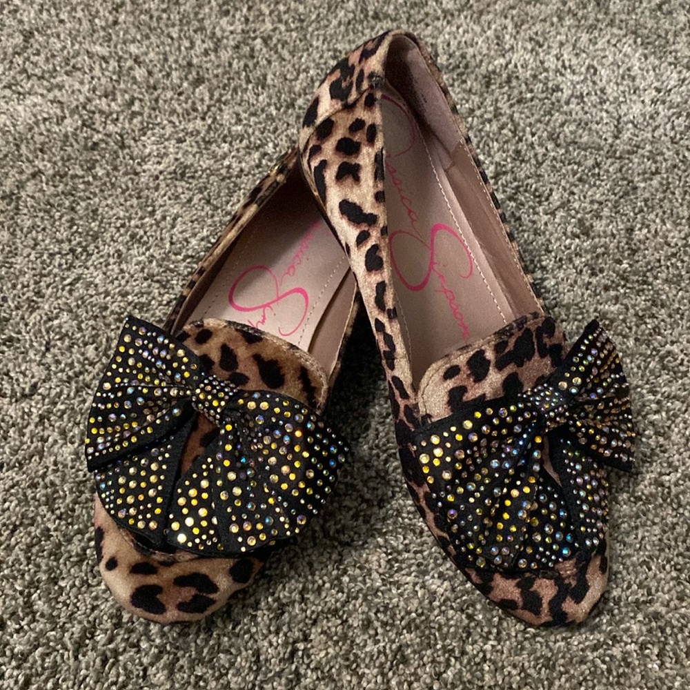 Jessica Simpson kids size 4 cheetah flats shoes